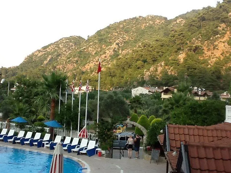 ***  Oren Hill Hotel İçmeler Turkije